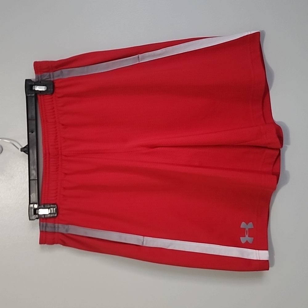 Under Armour Athletic Shorts Large